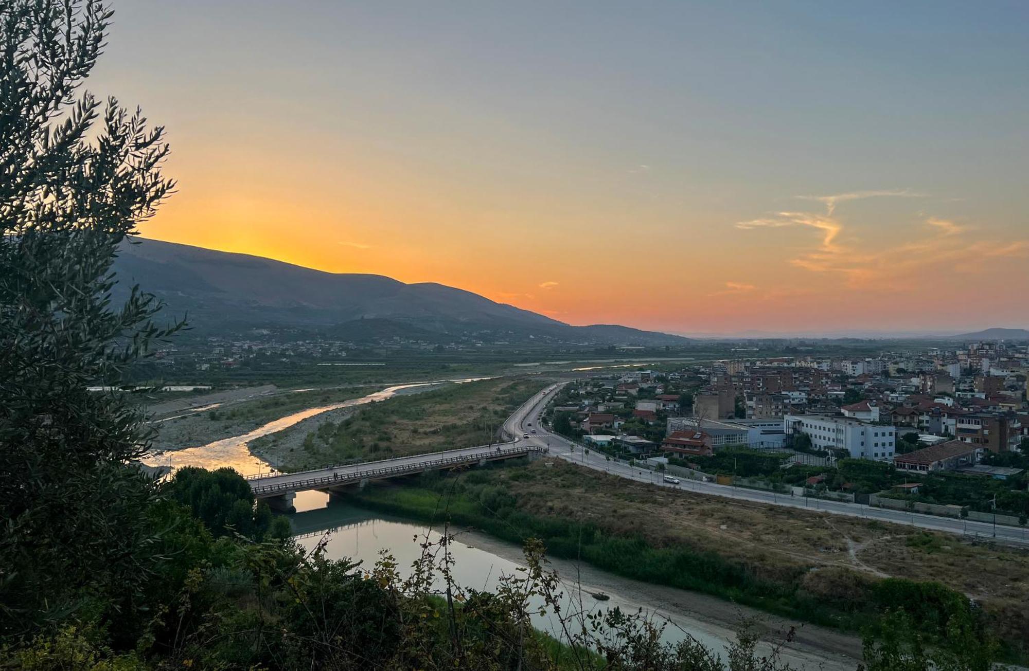 Affittacamere Bujtina Musta Berat Esterno foto